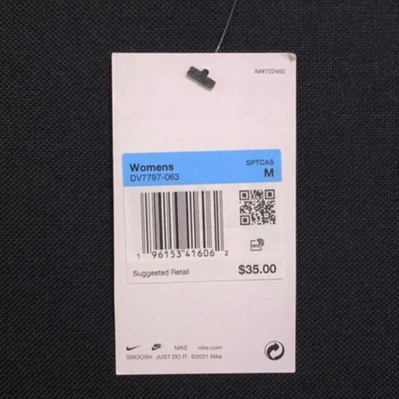 Nike Womens Medium High-Waisted 8" Biker Shorts Tight Fit Grey NWT Workout Yoga - Picture 6 of 6